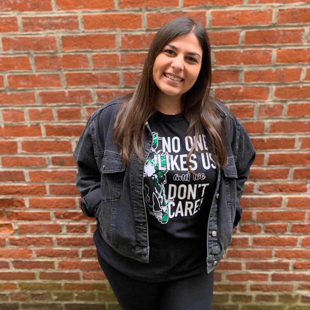 Meet your Posher, Julie